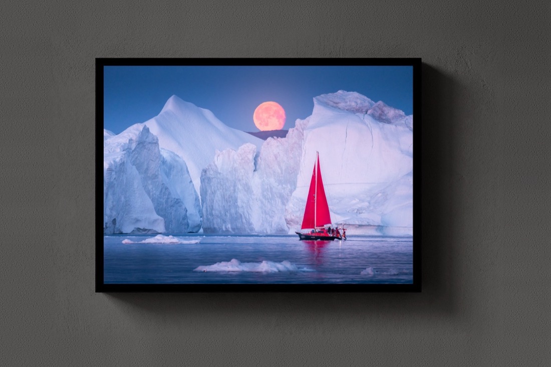 Sailing Under The Moon
